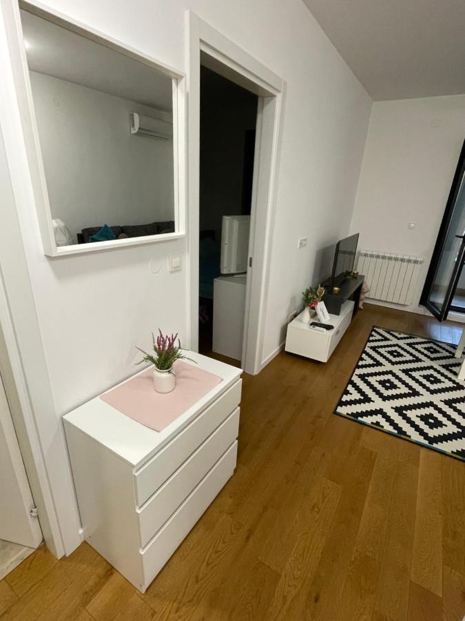 Neva Apartment Belgrad Exteriör bild